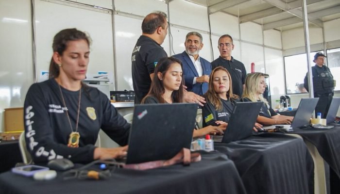 Trabalho no Centro Integrado de Segurança (Foto: Ascom SSP-PI)