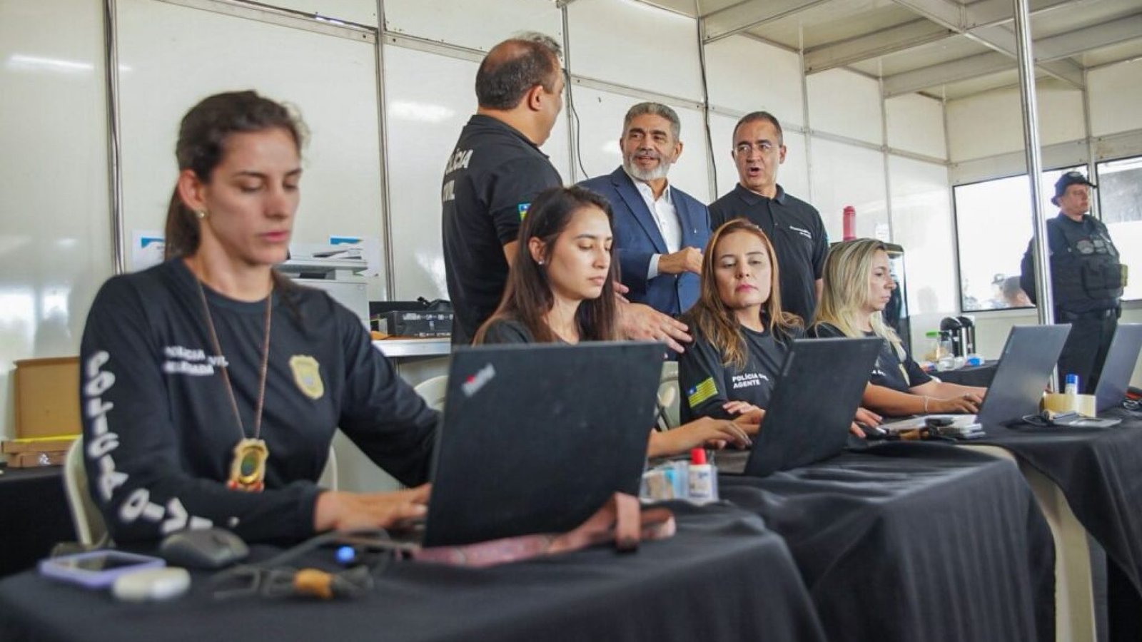 Trabalho no Centro Integrado de Segurança (Foto: Ascom SSP-PI)